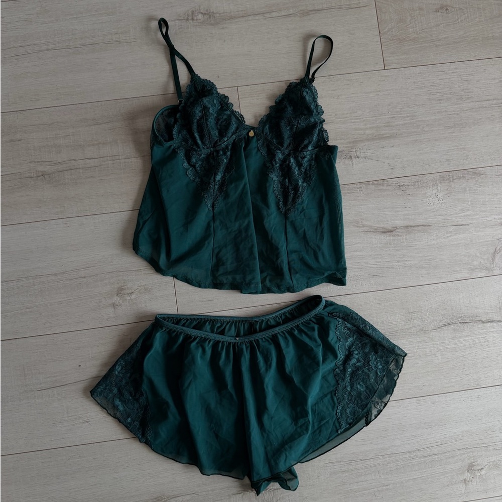Gooseberry Emerald Lace set small